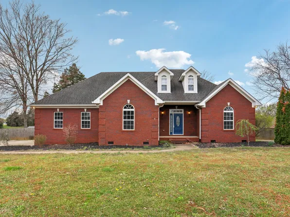 1509 Lindsey Ln, Chapel Hill, TN 37034