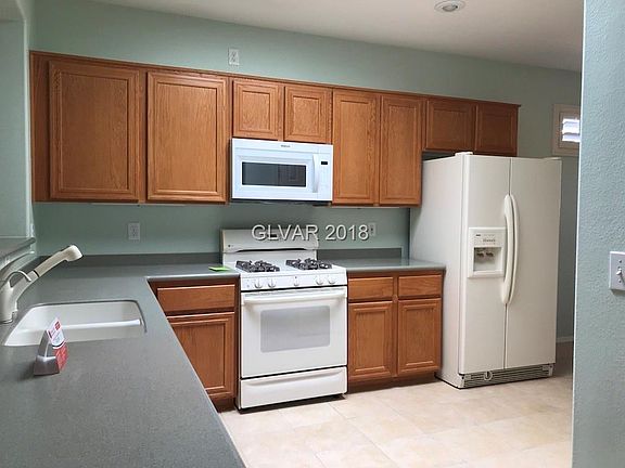 5th image of 2093 Wildwood Lake St #0