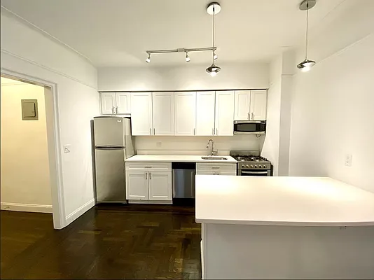 Rented by Douglas Elliman | media 5