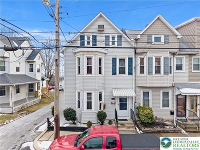 322 Belvidere St, Nazareth, PA, 18064