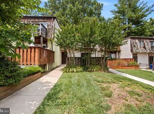 1648 Valencia Way, Reston, VA 20190