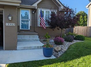 15923 Rosewood Ct, Clive, IA 50325