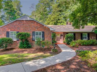 218 Knollwood St, Winston Salem, NC 27104