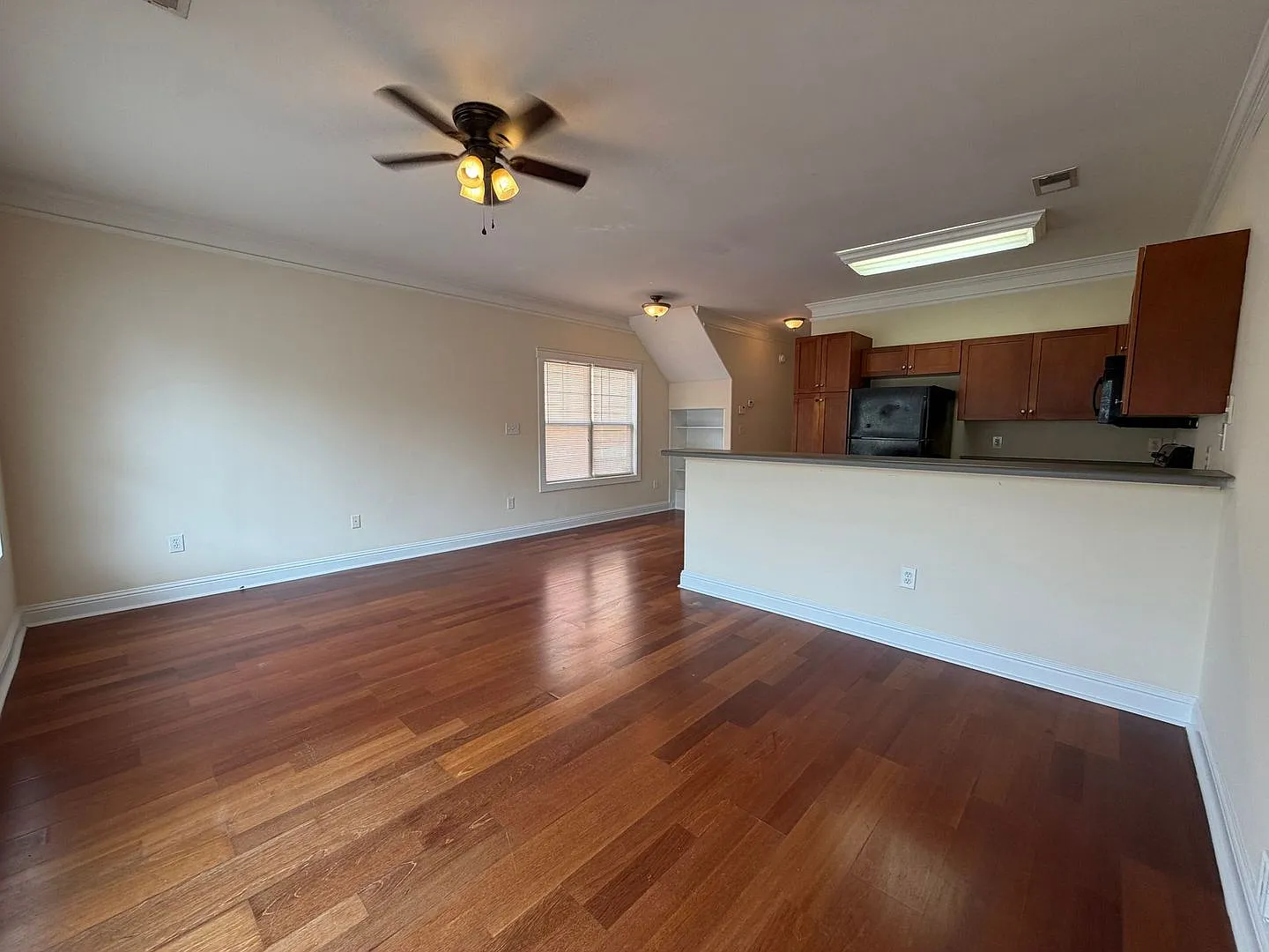 Pre-Leasing For August 6th 2027! — Photo 3