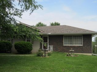 7003 SE State Route 371, Saint Joseph, MO 64504