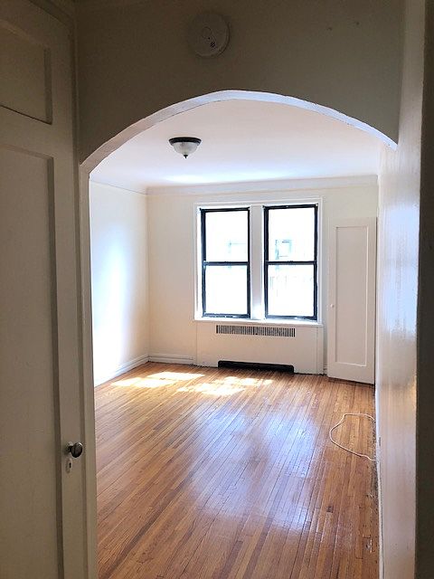 1st image of 667 Ocean Ave #E4