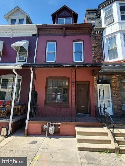 1st image of 1032 N 10th St