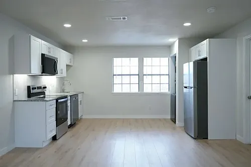 314 Jagoe St Photo 1
