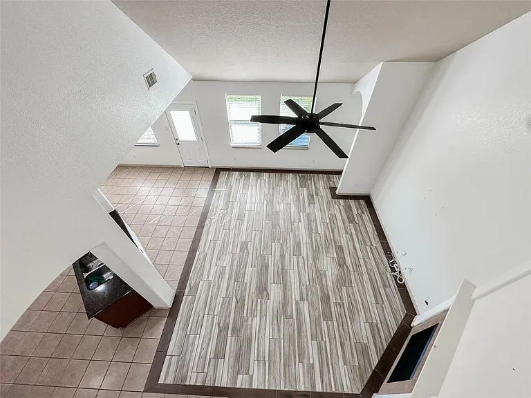 20319 Little Wing Dr — Photo 36