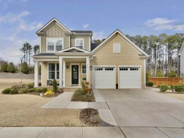 104 Sage Oak Ln, Holly Springs, NC 27540