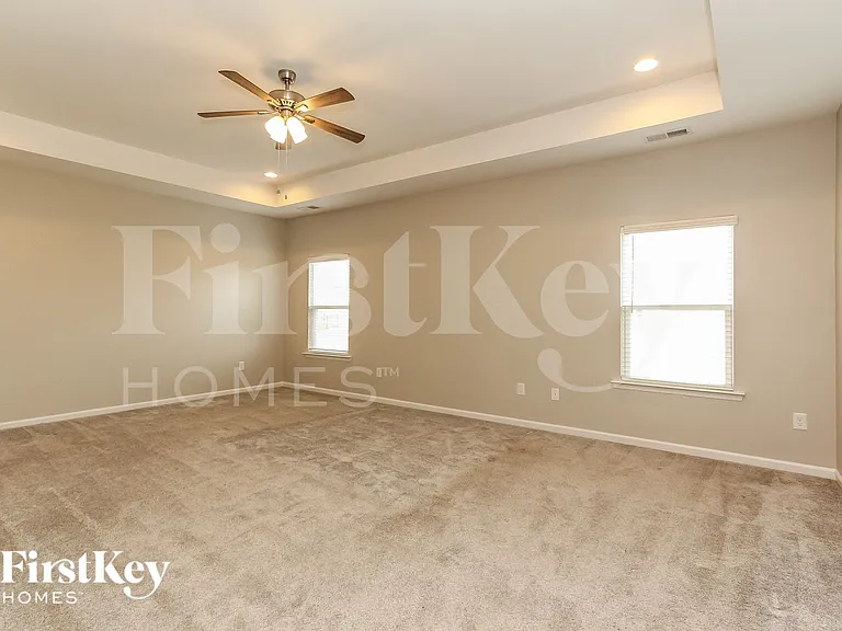100 Bristleback Ct — Photo 8