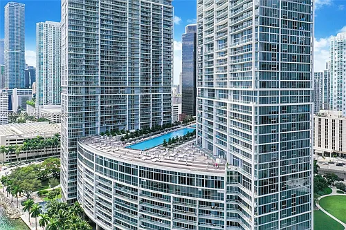 475 Brickell Ave #1910 Photo 1
