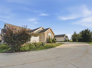 1860 Blackberry Ln, Orrville, OH 44667