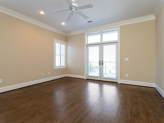 5th image of 144-A Laurens St NW