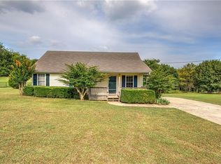 16 Ruff Dr SW, Cartersville, GA 30120