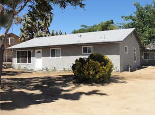 7474 Cherokee Trl, Yucca Valley, CA 92284