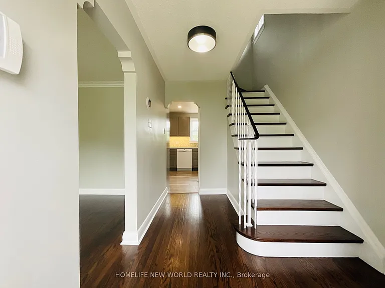 20 Roselm Rd — Photo 15