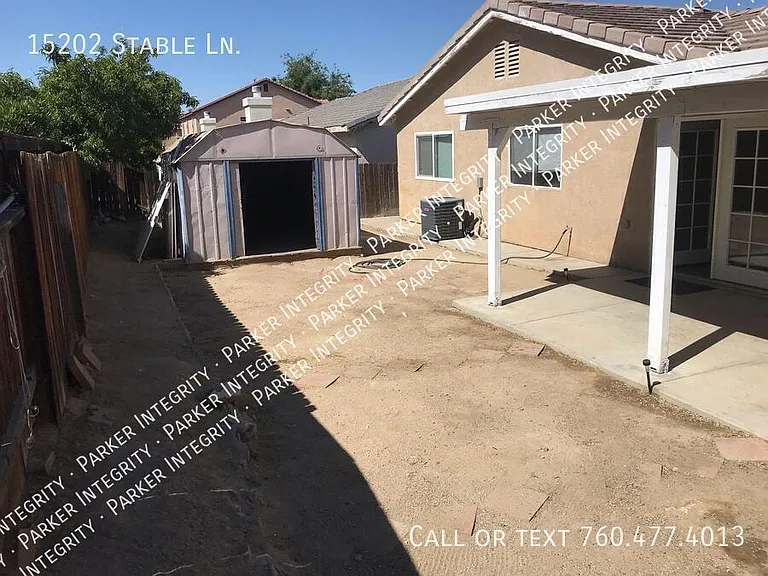 15202 Stable Ln — Photo 15