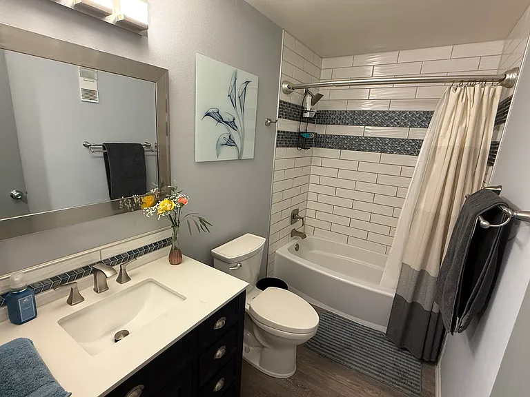 337 Wright St #305 — Photo 16