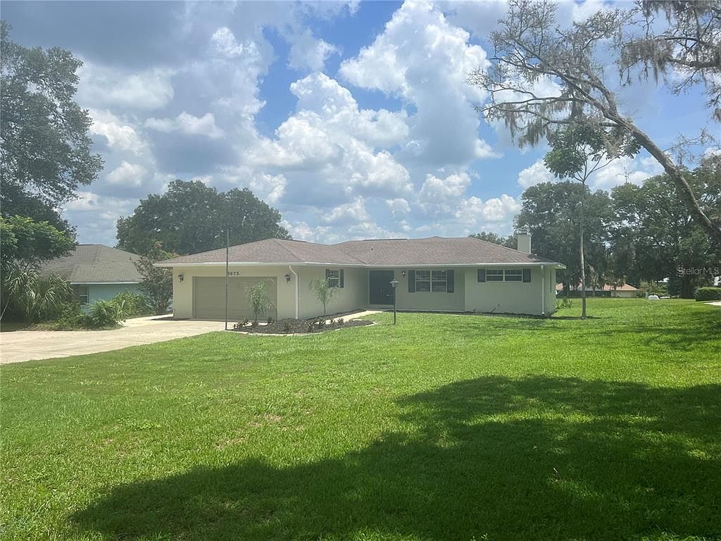 8975 SW 196th Terrace Rd