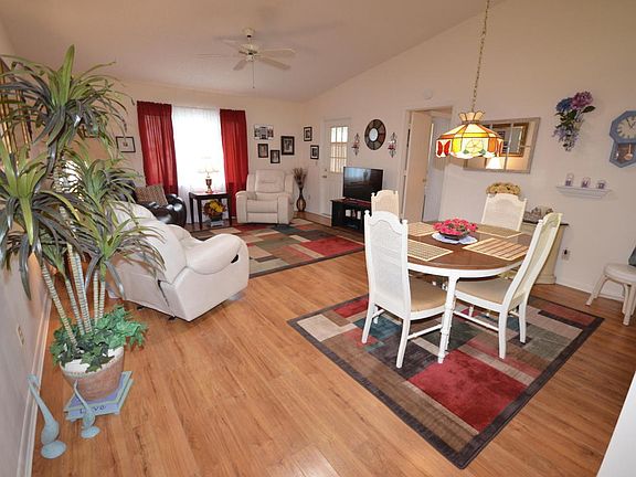 5th image of 9441 SW 85th Ter Unit E