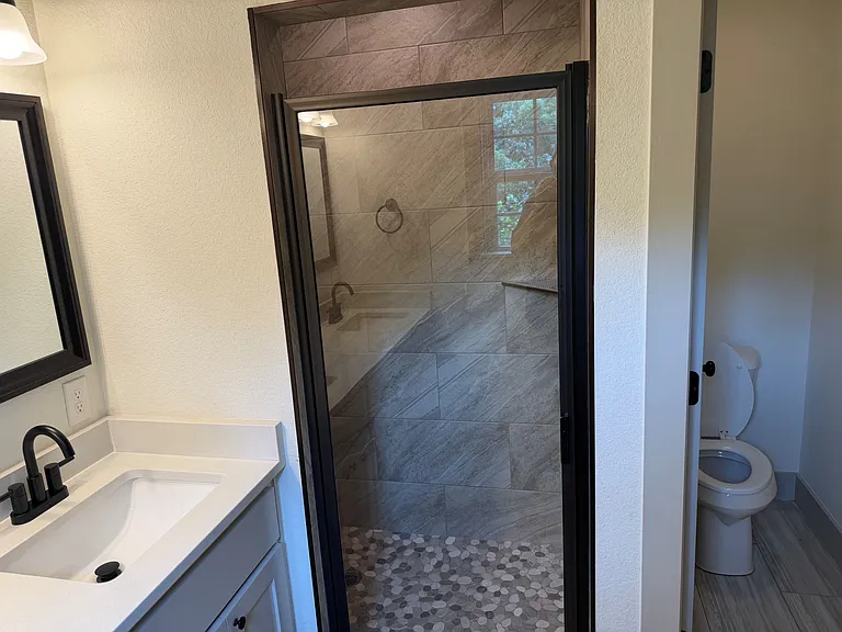 7 Tiverton Ln — Photo 11