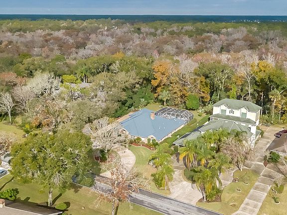 3rd image of 1817 E Spruce Creek Blvd