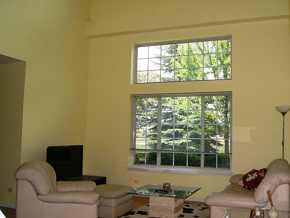 3rd image of 4556 Concord Ln #K