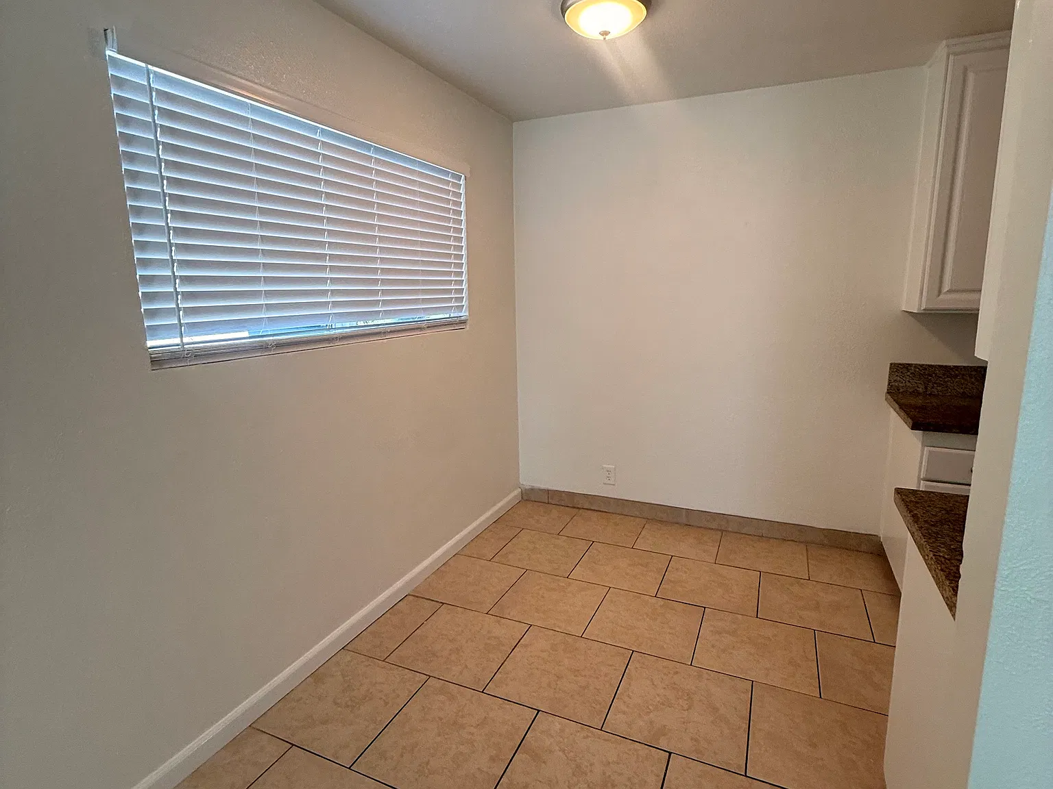 3 bed, 1.5 bath, $2,500 — Photo 4