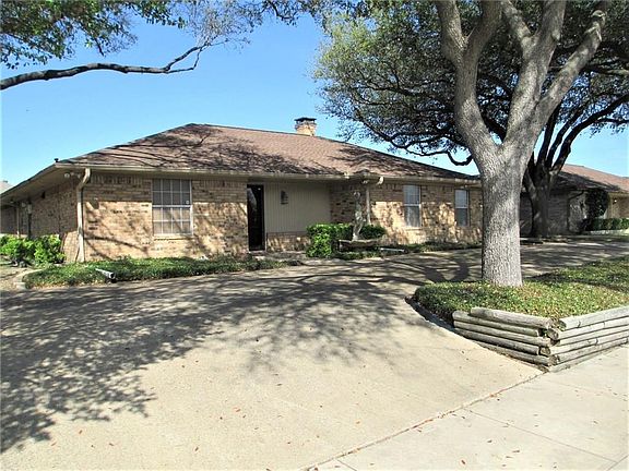 2nd image of 1413 Shannon Pl