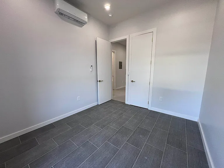 3052 Fulton St #2 — Photo 13
