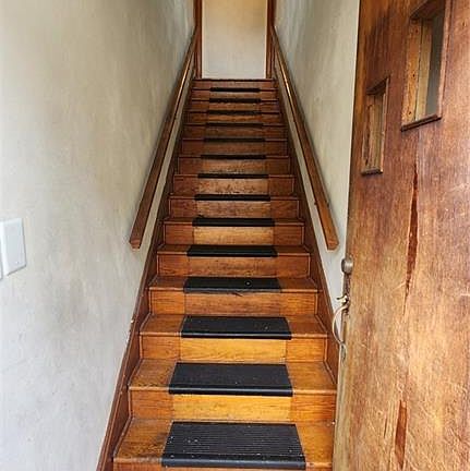 3rd image of 65 Nicholson St APT D