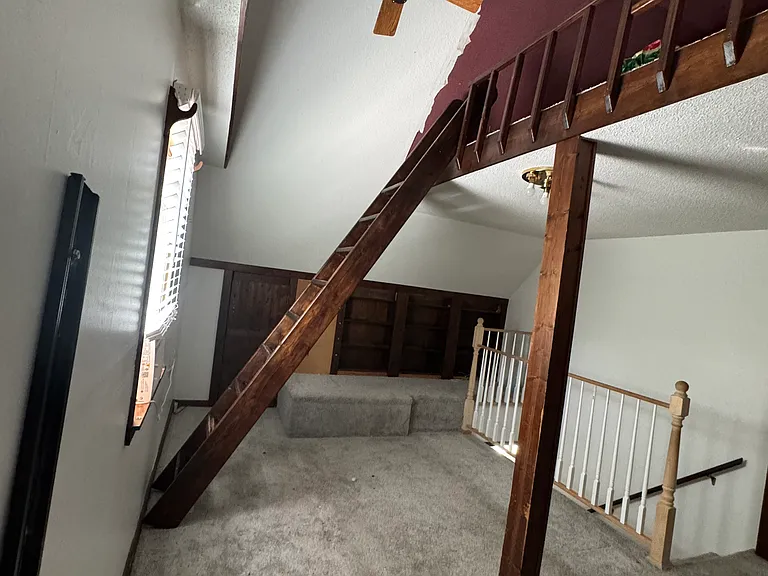 537 Aquarius Dr — Photo 23