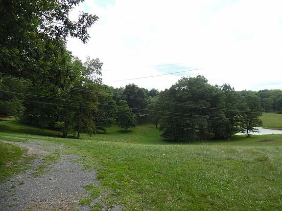 4th image of 3723 Denmar Rd