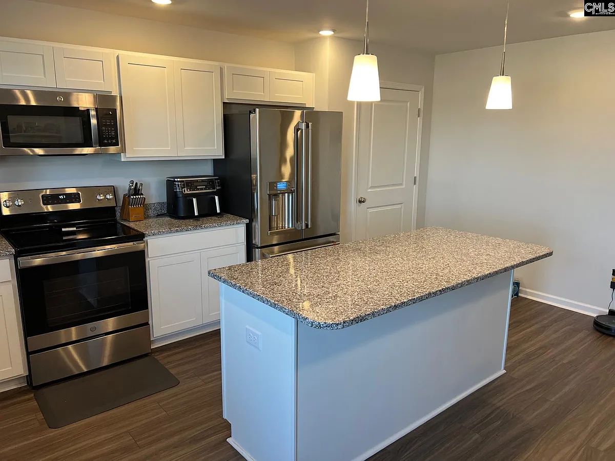 Building Photo - 951 S Desert Orchard Ln