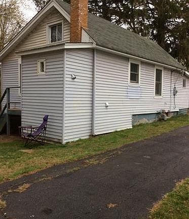 2nd image of 106 Kings Hwy