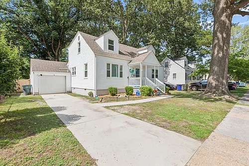 1016 Warwick Ave Photo 1