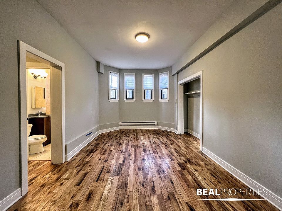 1st image of 4631 N Paulina St #4631100