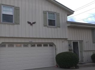6115 W Allerton Ave, Greenfield, WI 53220