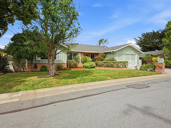 2nd image of 3028 Greenoak Ct