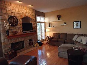 2nd image of 2336 Woodglen Dr