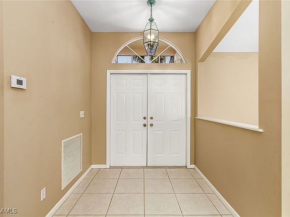 4th image of 5831 Samoa Dr