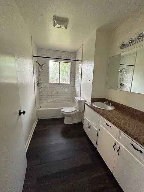 3 bed, 2.0 bath, 1332 sqft, $1,500 — Photo 4