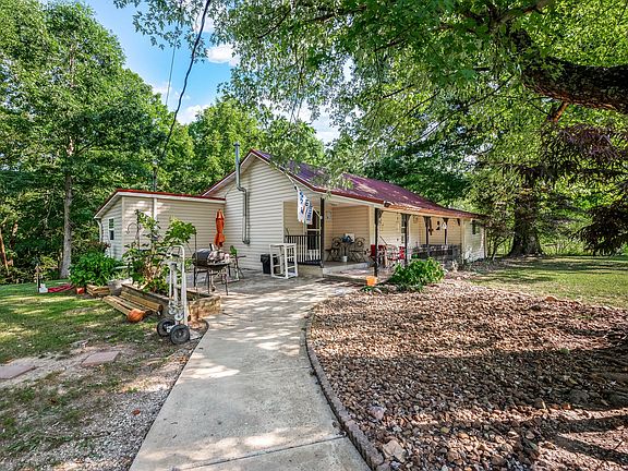 5th image of 81 Pleasant Grove Ln