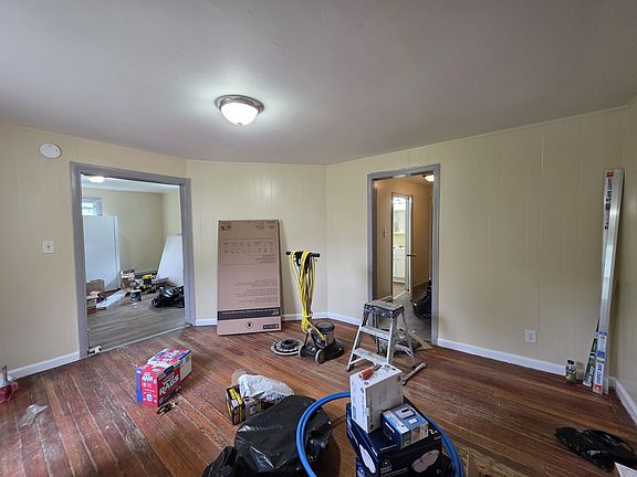 3rd image of 332 Quinnipiac Ave #1