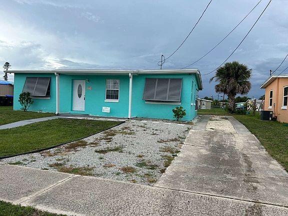 4th image of 8630 Aero Ave