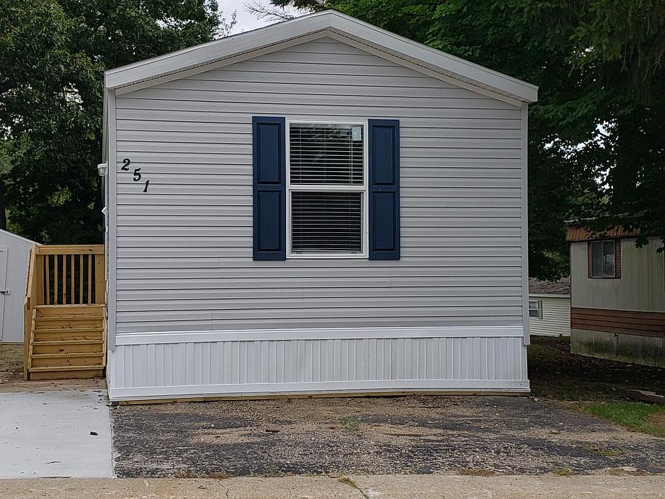 1st image of 251 Birdsall Dr E