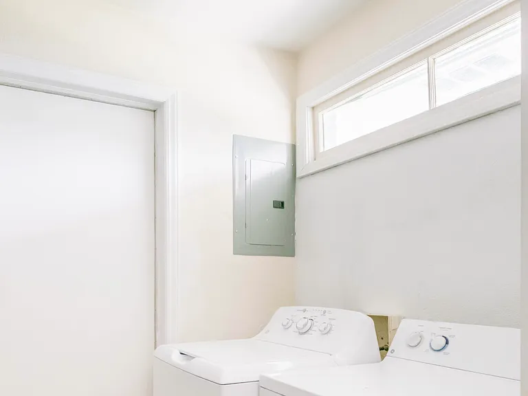 9 Berkley Pl #2 — Photo 9