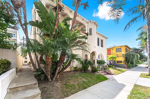 222 Grand Ave #C Photo 1