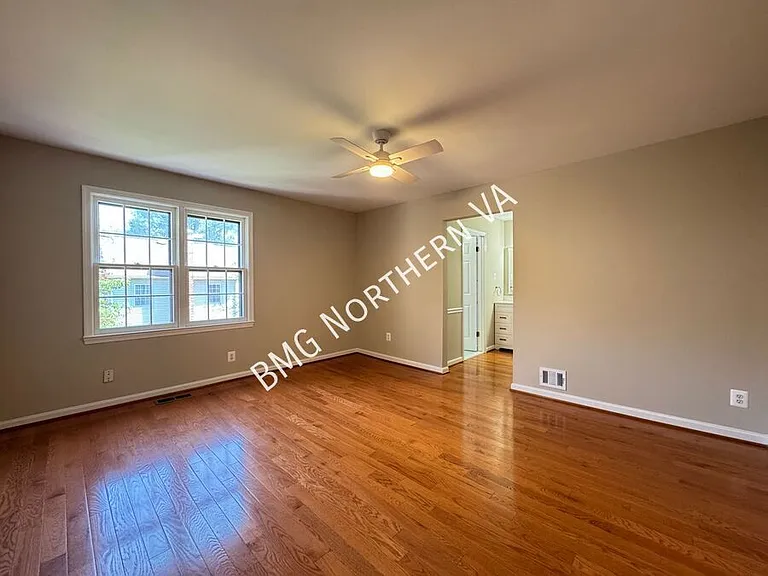 9606 Scotch Haven Dr — Photo 12